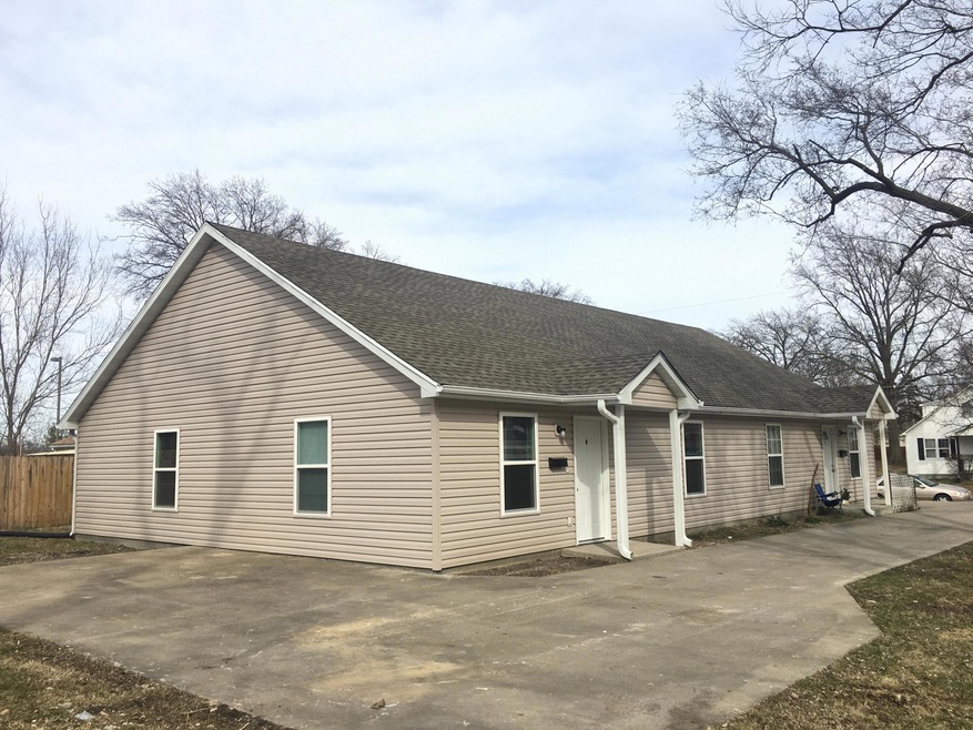 1009 Hardin St.