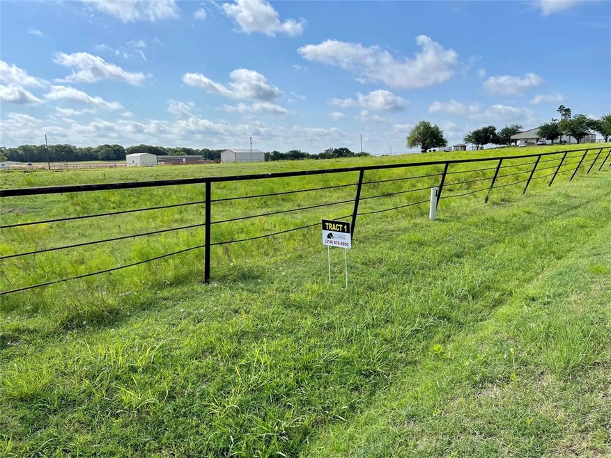 2436 A Brumelow Rd, Whitesboro, TX 76273 - photo 1