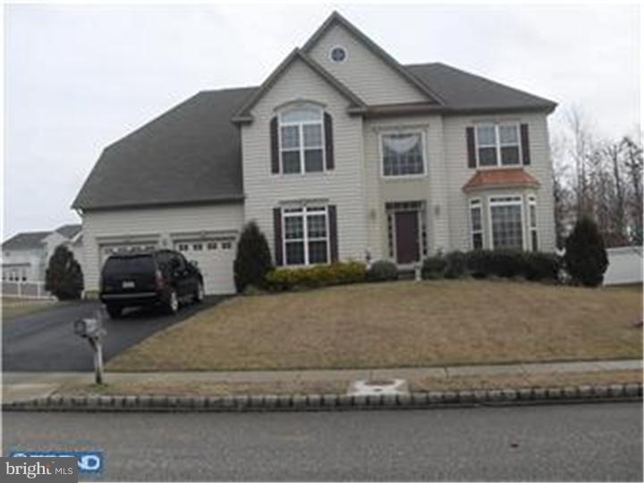 200 Huntingdon Dr, Williamstown, NJ 08094 - photo 1