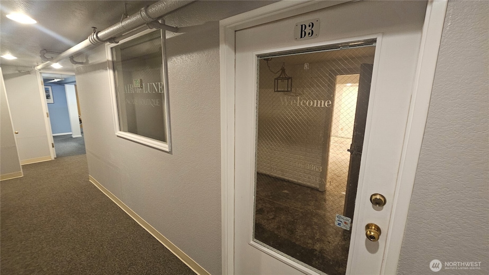 For Rent $1,000/month