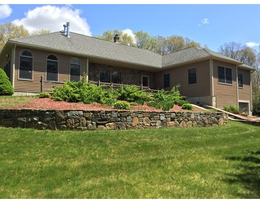 906 Millville Rd, Uxbridge, MA 01569 - photo 1