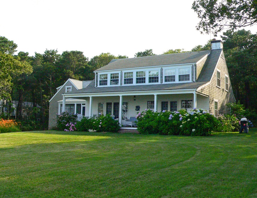 849 Main St, Vineyard Haven, MA 02568 - photo 1