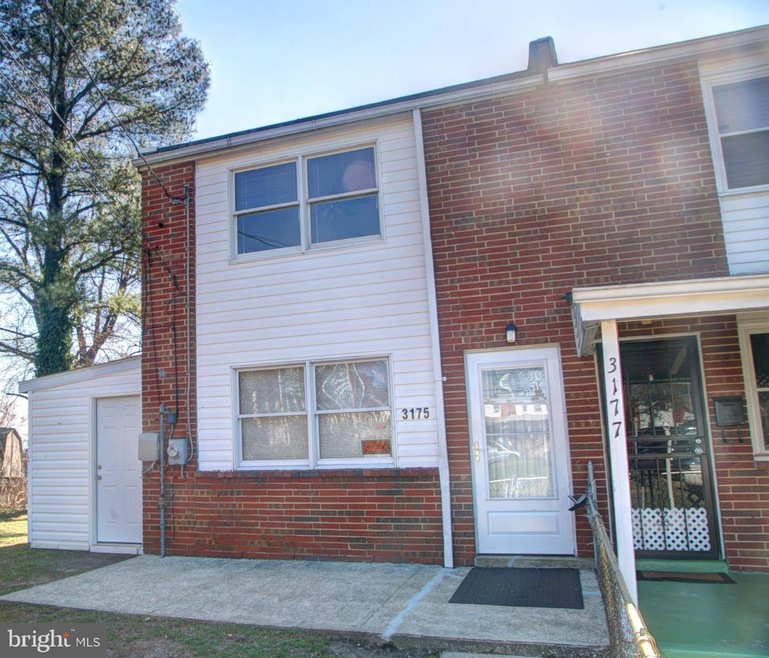 3175 Shiloh Ct, Halethorpe, MD 21227 - photo 1