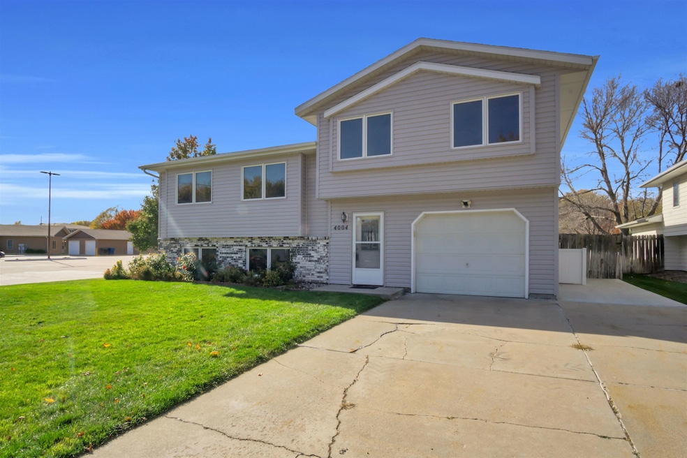 4004 I Ave, Kearney, NE 68847 - photo 1