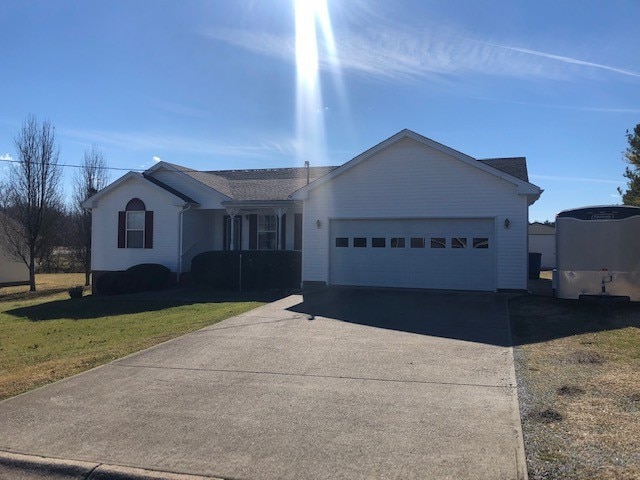 101 Hilltop Dr, Shelbyville, TN 37160 - photo 1