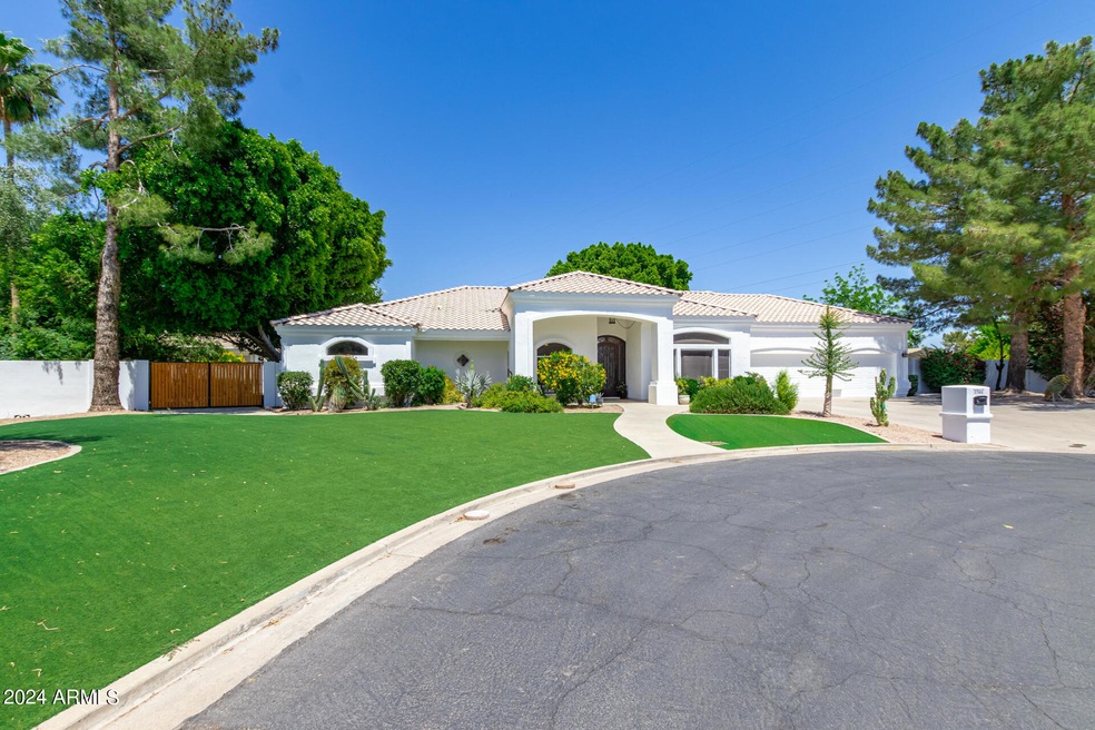 1346 E Salado Circle