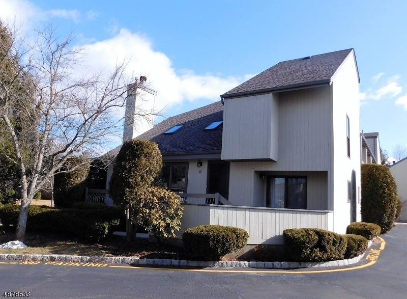 33 Talbot St unit 16, Somerset, NJ 08873 - photo 1