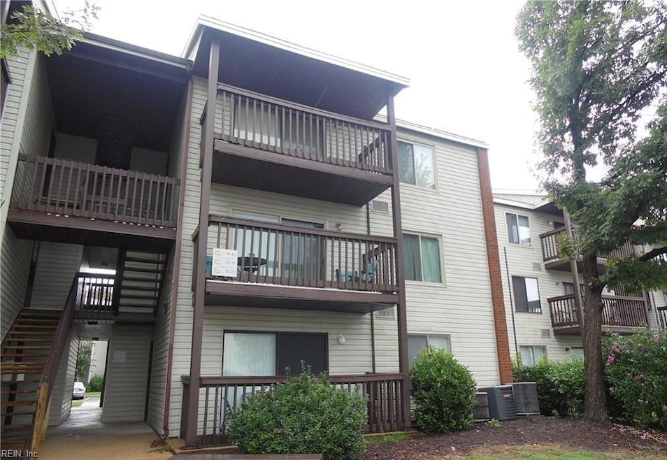 45 Wells Ct, Hampton, VA 23666 - photo 1