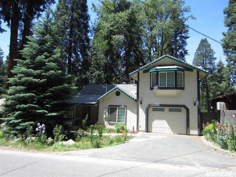 FRONT VIEW OF HOME