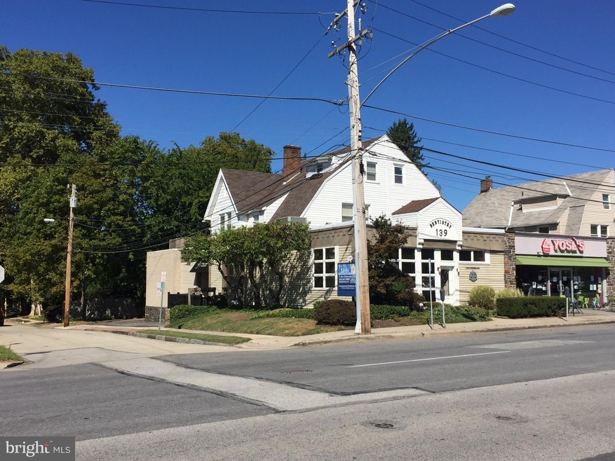 139 Montgomery Ave unit 200, Bala Cynwyd, PA 19004 - photo 1