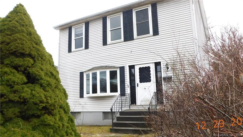 Welcome to 16 Triangle Street!