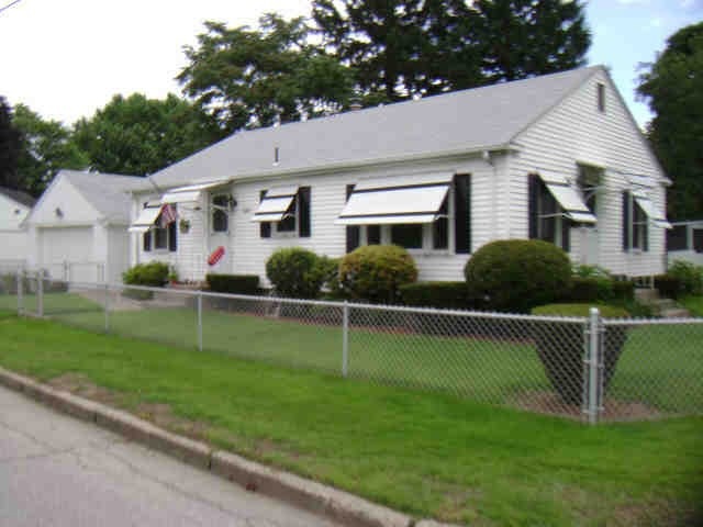 75 Orms St, Pawtucket, RI 02861 - photo 1