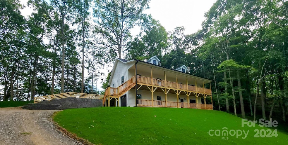 23 Arrowhead Ln, Burnsville, NC 28714 - photo 1