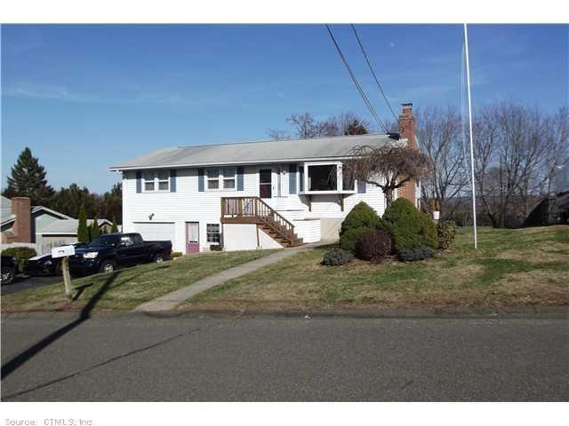 230 Dana Ln, Meriden, CT 06451 - photo 1