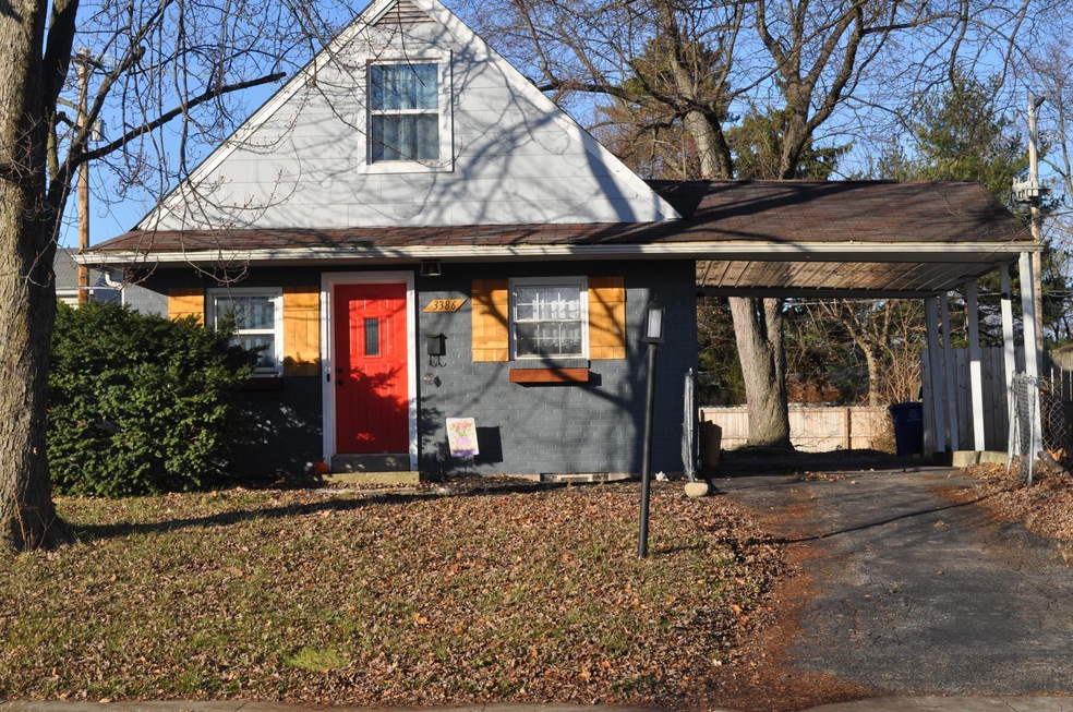 3386 Eakin Rd, Columbus, OH 43204 - photo 1