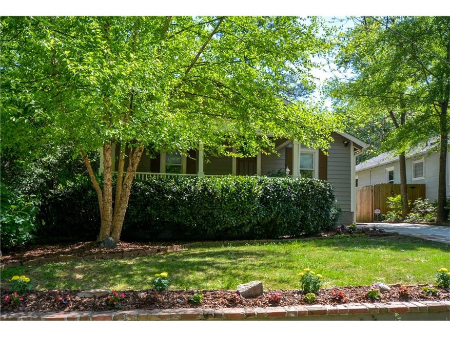 Welcome home to your absolutely adorable Avondale 