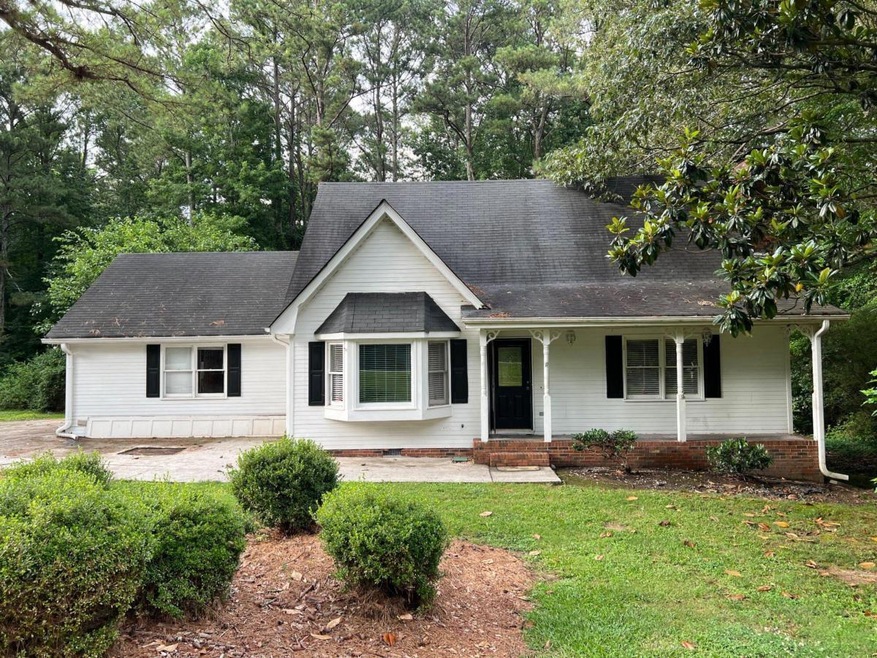 3855 Laurel Falls Dr, Snellville, GA 30039 - photo 1