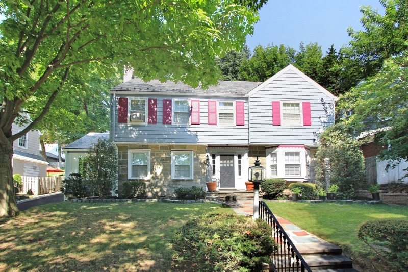 92 Stonehouse Rd, Glen Ridge, NJ 07028 - photo 1