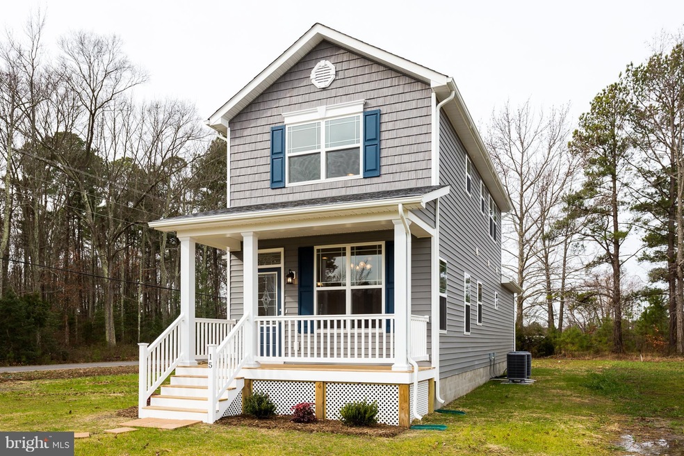 121 Nicholson Dr, Colonial Beach, VA 22443 - photo 1