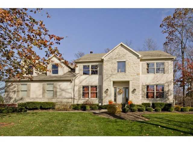 9870 Monteray Dr, Plain City, OH 43064 - photo 1