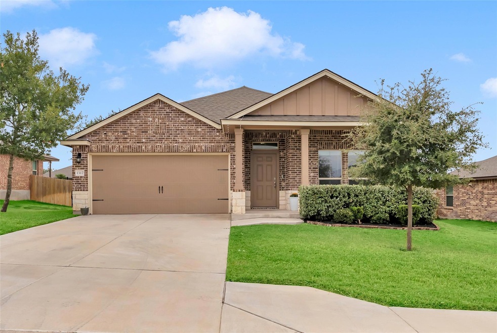 1317 Spicewood Dr, Burnet, TX 78611 - photo 1