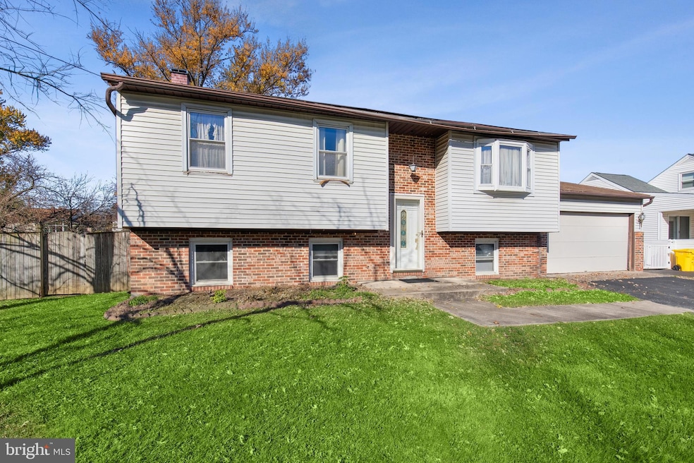 7518 Harmans Rd, Harmans, MD 21077 - photo 1