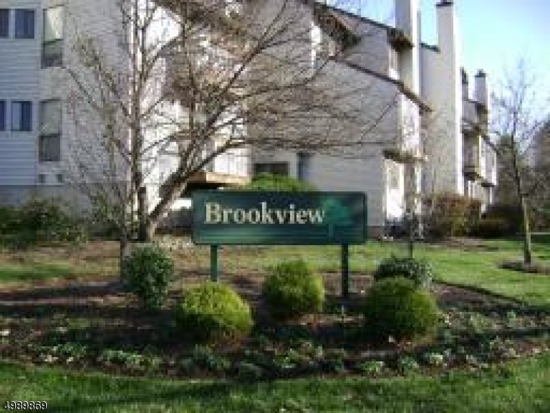 3309 Richmond Ct unit 33033, Hillsborough, NJ 08844 - photo 1