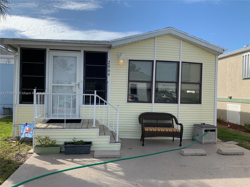 2064 Nettles Blvd, Jensen Beach, FL 34957 - photo 1