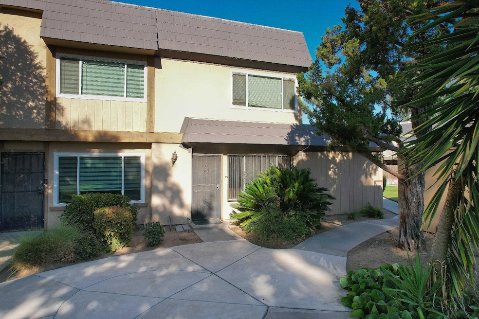 5098 E Ashlan Ave unit 117, Fresno, CA 93727 - photo 1