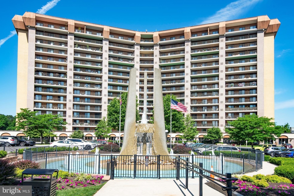 20831 Valley Forge Cir unit 831, King of Prussia, PA 19406 - photo 1