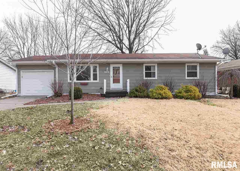 3615 N Linwood Ave, Davenport, IA 52806 - photo 1