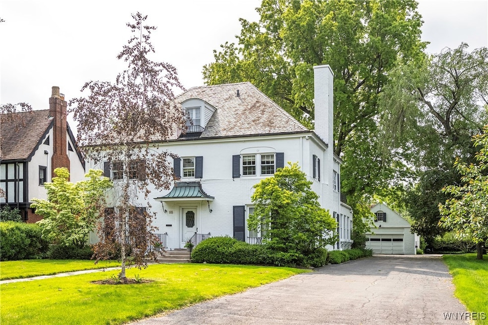 Sold $1,250,000 • Co-Listing Agent