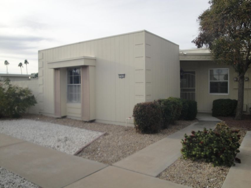17438 N 105th Ave, Sun City, AZ 85373 - photo 1