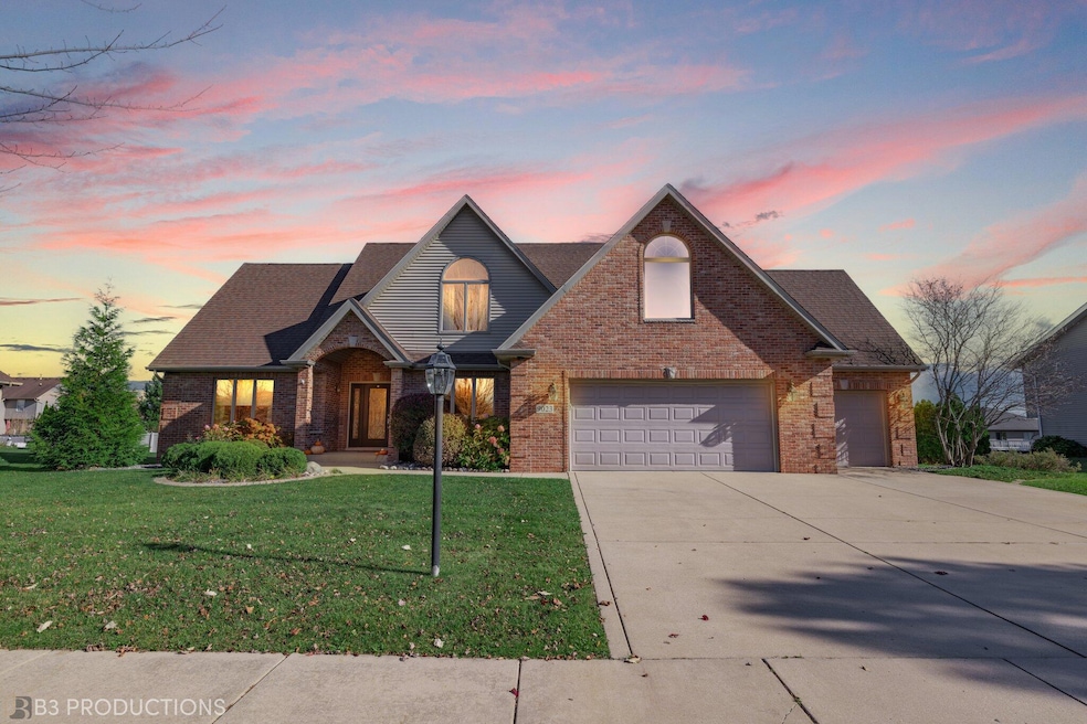 9023 Drake Dr, Saint John, IN 46373 - photo 1