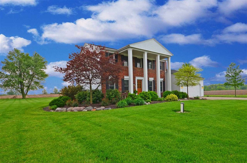 10525 Marion Center Rd, Hoagland, IN 46745 - photo 1