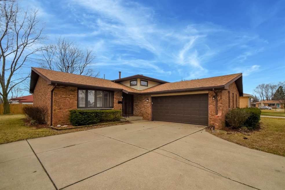 32 Carnation St, Dyer, IN 46311 - photo 1