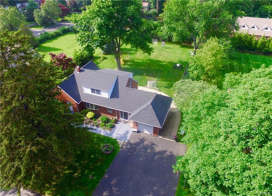 118 Birchwood Ave, Nyack, NY 10960 - photo 1