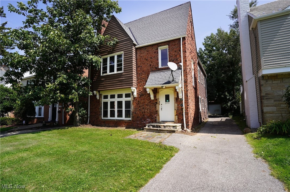 3715 Daleford Rd, Cleveland, OH 44120 - photo 1