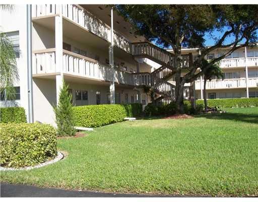 15 Dorset A, Boca Raton, FL 33434 - photo 1