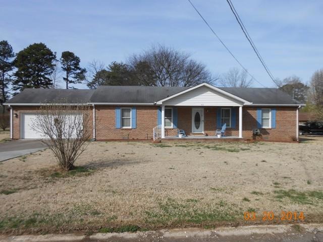 410 Dot Cir, Shelbyville, TN 37160 - photo 1