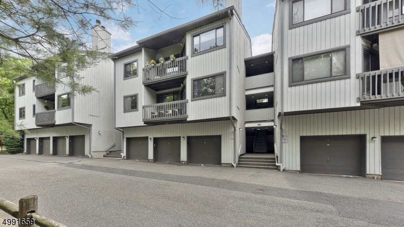 124 Magnolia Rd unit 5, Ramsey, NJ 07446 - photo 1