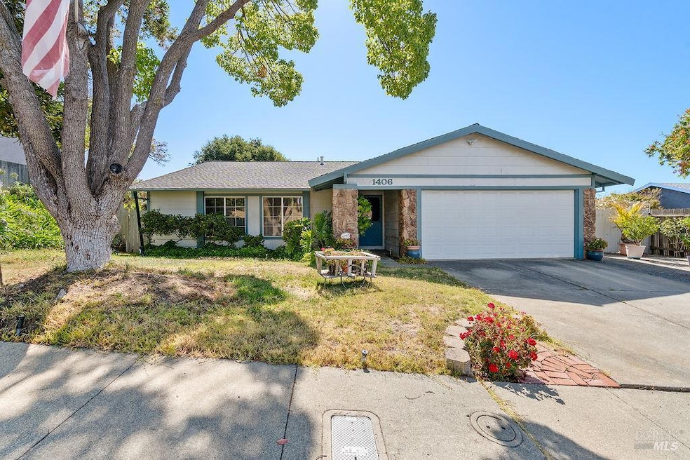 1406 Granada St, Vallejo, CA 94591 - photo 1