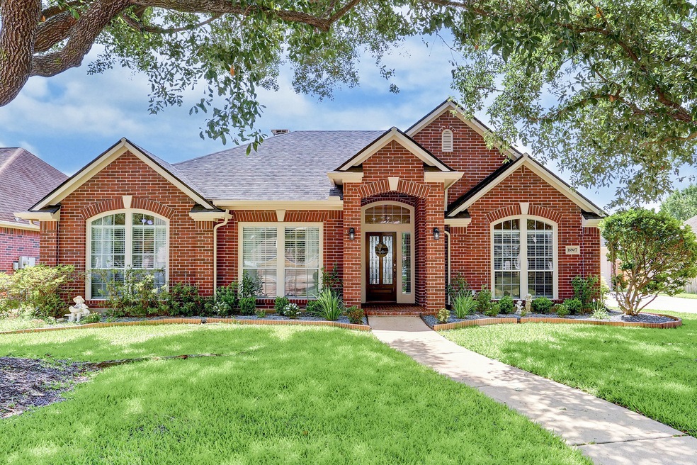 16907 Sandestine Dr, Houston, TX 77095 - photo 1