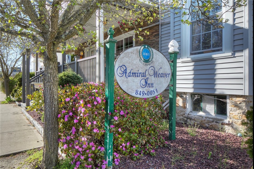 28 Weaver Ave, Newport, RI 02840 - photo 1