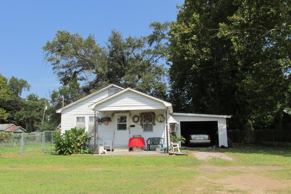 400 E Vine Ave, Eunice, LA 70535 - photo 1
