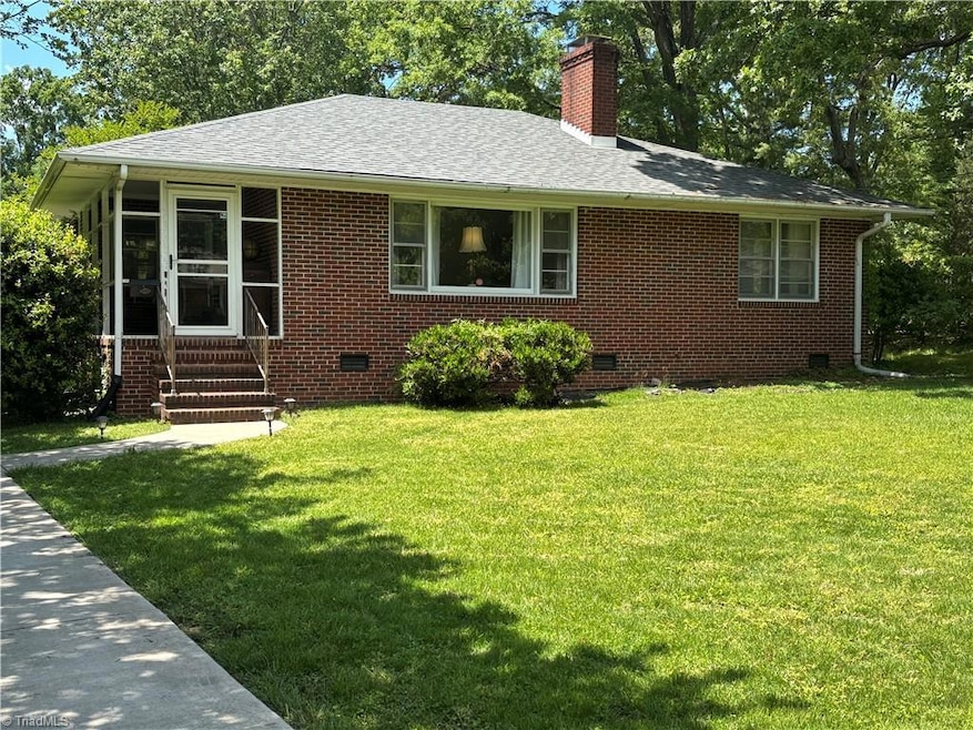 3505 Vernon St, Greensboro, NC 27408 - photo 1