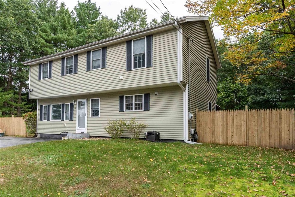 548 W Hollis St, Nashua, NH 03062 - photo 1