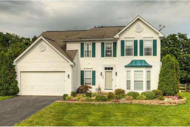 405 Preakness Run, Newark, DE 19702 - photo 1