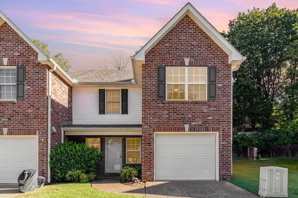 125 Noel Cove Cir, Hermitage, TN 37076 - photo 1