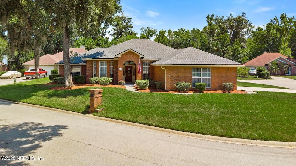 Sold $412,500 • Co-Listing Agent